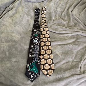 Mariners Tie